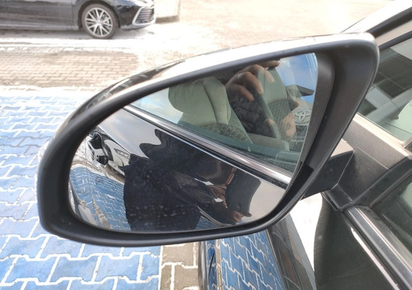 Toyota C-HR cena 134900 przebieg: 23730, rok produkcji 2022 z Kalisz małe 562